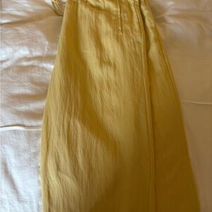 Elegant Yellow Women's Skirt